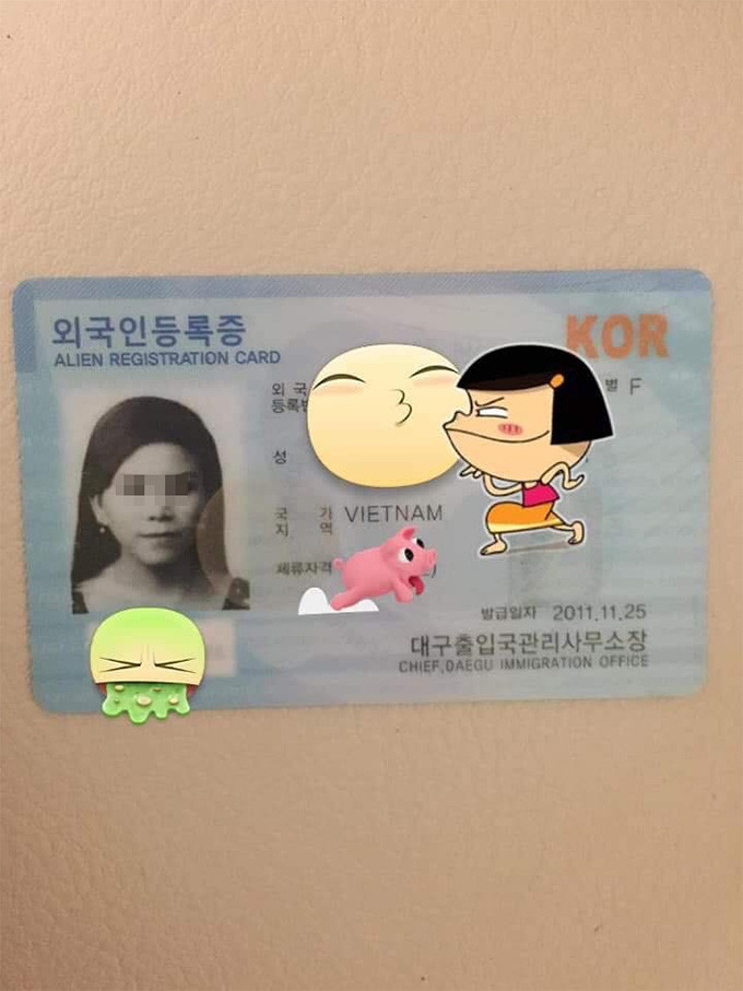 Khi nhập cảnh vào sân bay Tân Sơn Nhất, cô khai điểm xuất phát hành trình của mình là Busan, không nhắc tới Daegu và đã được phép nhập cảnh.