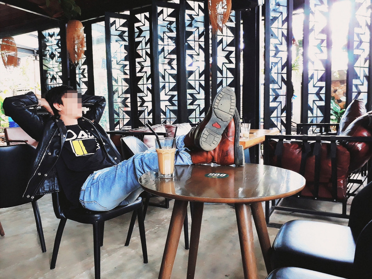 Người này cho rằng, việc nhặt được của rơi, không trả lại người bị mất cũng không bị pháp luật xử lý.