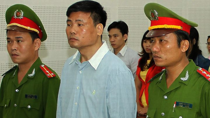 Năm 2003 và 2004, Trương Duy Nhất đã ký 3 văn bản gửi UBND TP Đà Nẵng xin mua nhà, đất theo diện công sản, không áp dụng hệ số sinh lời với lý do để làm Văn phòng đại diện cho báo.