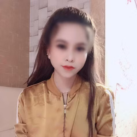 Sau khi cộng đồng mạng xã hội chia sẻ clip cô T. livestream khoe "mẹo trốn cách ly", đồng thời phản ứng gay gắt, sáng 26/2, cô T. đã đến Bệnh viện đa khoa Bình Dương để kiểm tra y tế và có sức khỏe bình thường. Sau đó, T. xin tự nguyện cách ly tại trung tâm cách ly tập trung ở Trường Quân sự tỉnh Bình Dương.