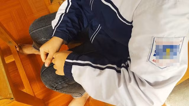 Xác định đây là vụ việc vượt quá thẩm quyền của chính quyền xã, nên đơn vị này đã báo cáo UBND huyện Ba Vì, và sau đó UBND huyện đã có công văn gửi các đơn vị chức năng và Công an huyện Ba Vì để vào cuộc điều tra, làm rõ. (Ảnh cắt từ clip của VTV24)