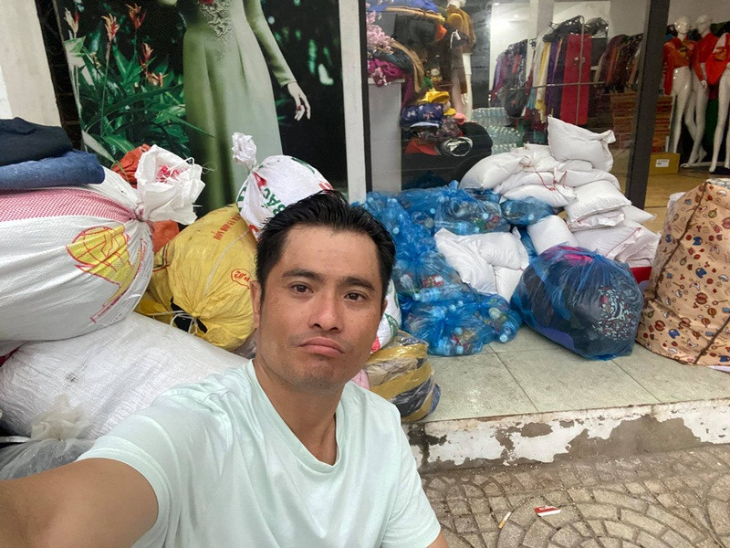 Gia đình Nhật Dũng khẳng định thông tin kêu gọi là không đúng sự thật. Phía gia đình cho biết, Nhật Dũng chỉ có một tài khoản Facebook cá nhân duy nhất là “Võ Nhật” cũng như anh tên thật là Võ Nhật, không phải là Nguyễn Nhật Dũng.