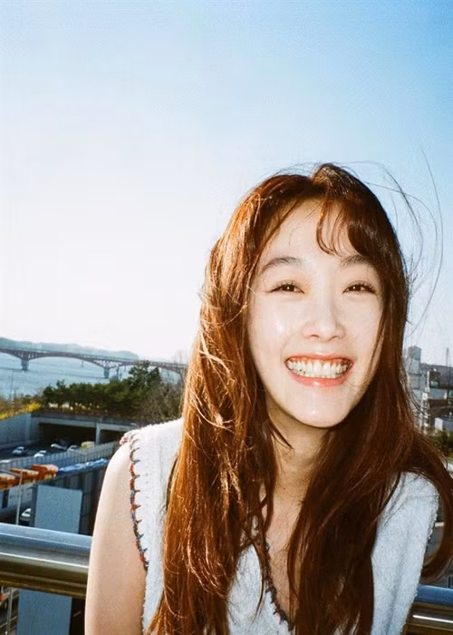 Không có thông tin về đời tư của Lee Yoo Mi.