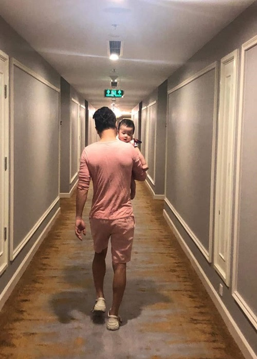 Lâm Vũ và vợ cũ chia tay trong hòa bình cũng vì muốn con gái lớn lên sẽ hiểu và thông cảm cho quyết định của hai người.