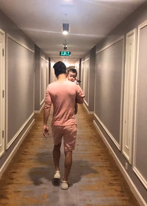 Lâm Vũ và vợ cũ chia tay trong hòa bình cũng vì muốn con gái lớn lên sẽ hiểu và thông cảm cho quyết định của hai người.