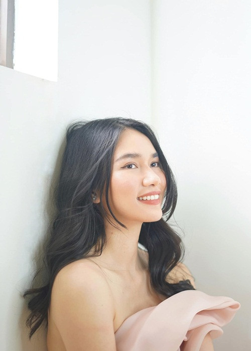 Vẻ đẹp ngọt ngào ngày một thăng hạng của Phương Anh.