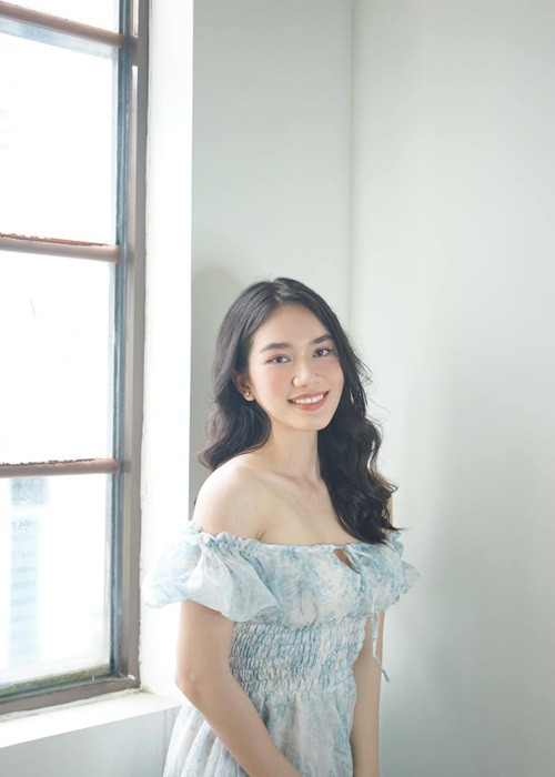 Nàng á hậu hội tụ đủ cả về vẻ đẹp ngoại hình, trí tuệ và lòng nhân ái.