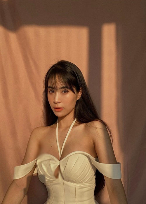 Con dâu cô Văn Thùy Dương khiến nhiều bà mẹ bỉm sữa khác phải ghen tỵ vì vóc dáng quyến rũ sau 2 lần sinh nở.