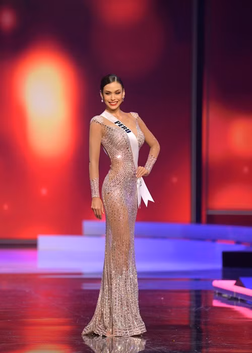 Á hậu 2 Hoa hậu Hoàn vũ Thế giới 2020 - Janick Maceta cũng tiến sâu.