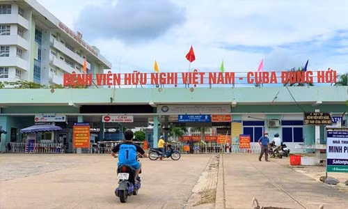 Em vo giam doc benh vien duoc 'uu ai' vi tri ho sinh truong nhung bat thanh-Hinh-4