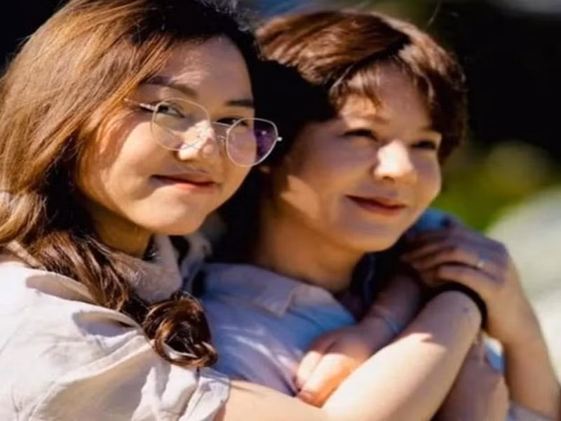  Vợ chồng Diễm Quỳnh có hai cô con gái: Nhím (sinh năm 1999) và Gà (sinh năm 2017).