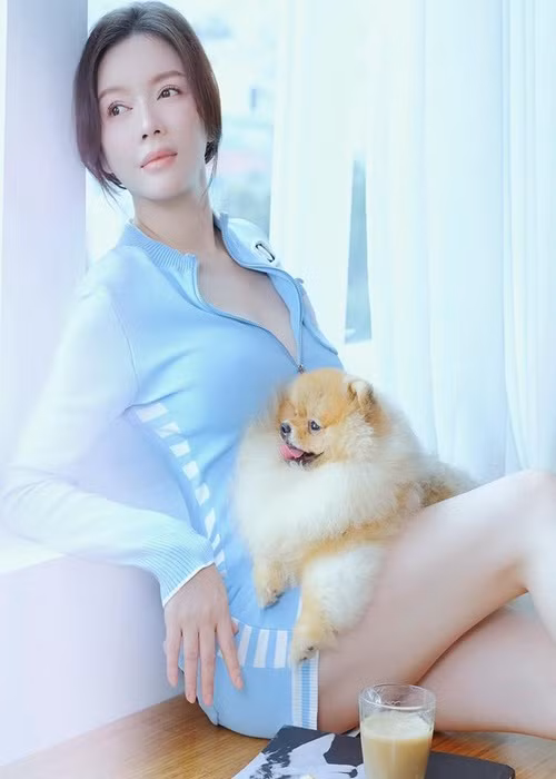 Cô hiện tại là đại gia của showbiz Việt.