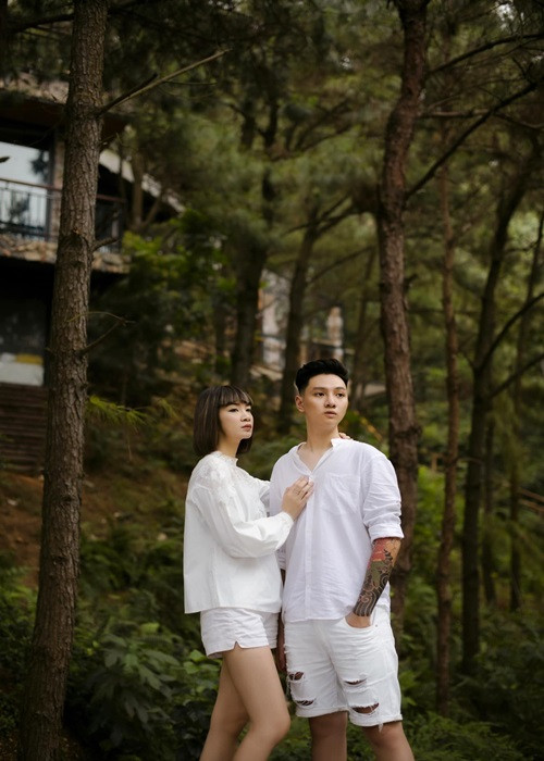 Hạ Vy cho biết, Đức Huy ngay từ nhỏ đã tỏ ra là đứa bé hiểu chuyện, ngoan ngoãn và biết tiết kiệm tiền.