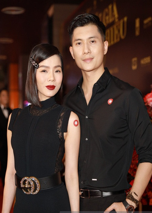 Sau 1 năm ly hôn ông chủ phòng trà Đức Huy, Lệ Quyên gắn bó với người mẫu Lâm Bảo Châu. Ảnh: Vietnamnet