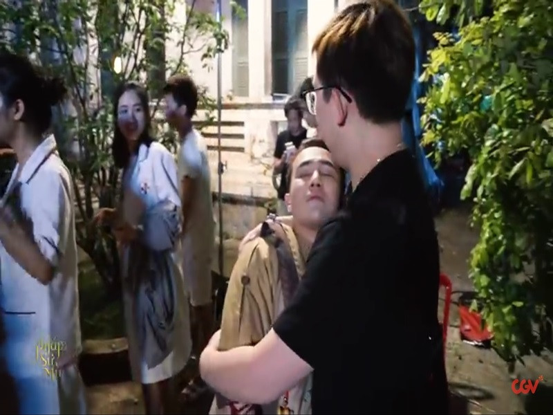 Huỳnh Lập và Hồng Tú là cặp bài trùng trong 12 năm qua. Không chỉ hỗ trợ Huỳnh Lập, Hồng Tú còn là tri kỷ của Huỳnh Lập. Ảnh: Đất Việt