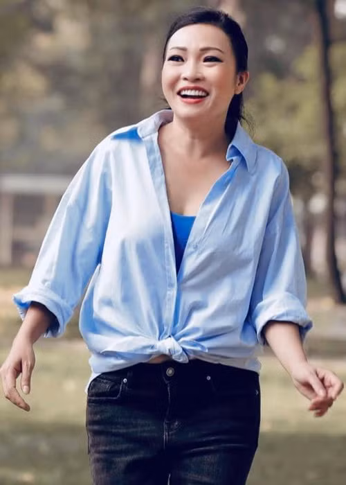 Năm 2018, một người chị từng thân thiết với Phương Thanh tung tin nữ ca sĩ toàn cặp với trai lấy tiền. Giọng ca “Trống vắng” khẳng định cô chưa bao giờ đi hát hay yêu ai đó vì tiền mà là vì trọng tình nghĩa. Phương Thanh còn nhắn nhủ người chị này nên tập bỏ qua cho nhẹ lòng và đừng nói xấu sau lưng khi hai người không còn hợp nhau.