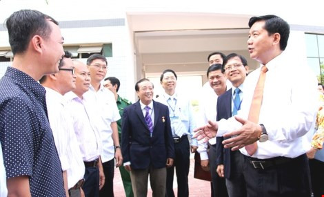 Bi thu Thang muon moi ba Mai Kieu Lien day Hoc vien Can bo-Hinh-2