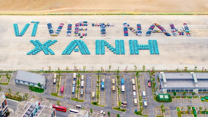 Gan 400 xe dien VinFast tao bieu tuong “Vi Viet Nam Xanh“-Hinh-2