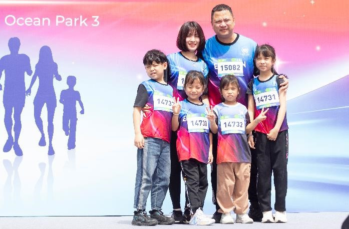 Gan 400 xe dien VinFast tao bieu tuong “Vi Viet Nam Xanh“-Hinh-7