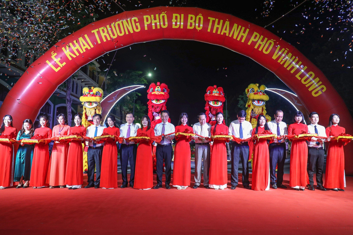 Vĩnh Long khai trương phố đi bộ tại dự án của T&T Group Vinh Long khai truong pho di bo tai du an cua T&T Group