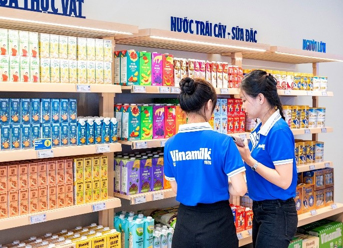 VINAMILK chieu mo hon 100 nhan vien kinh doanh toan quoc