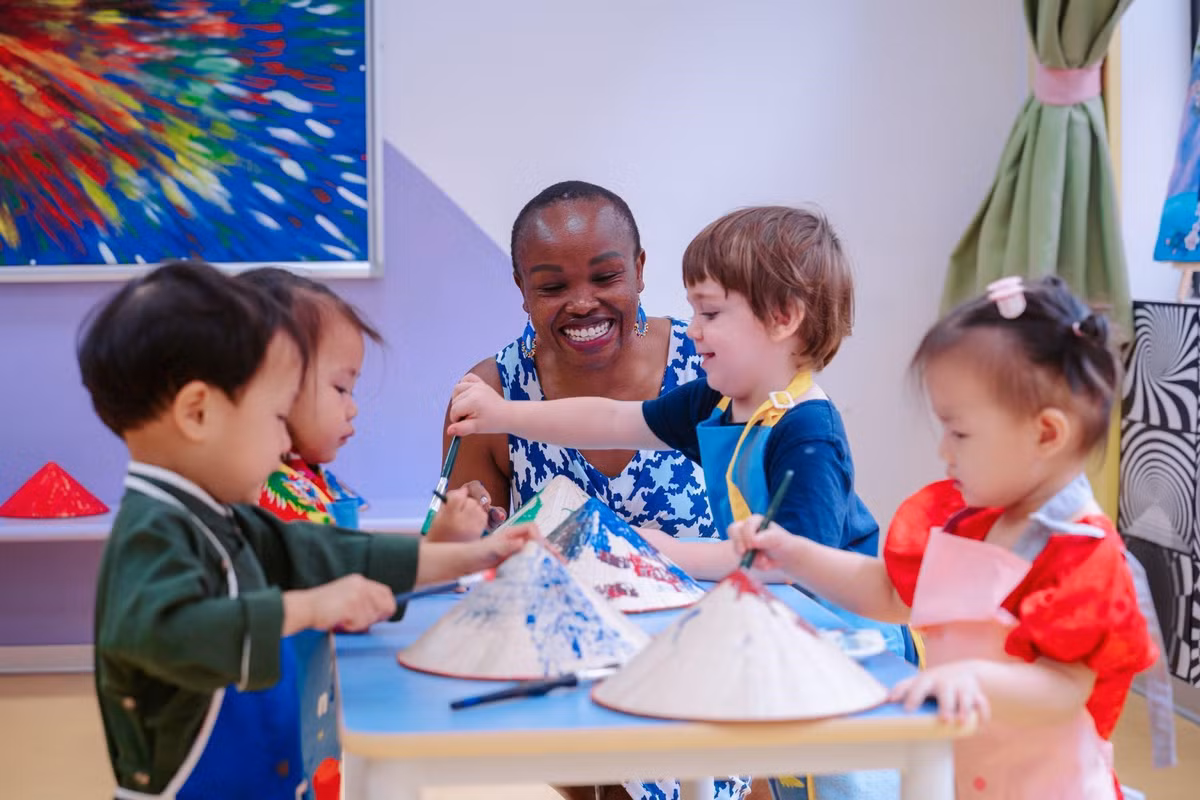 TH School: Lan toa tinh hoa van hoa Viet toi cong dong quoc te-Hinh-3