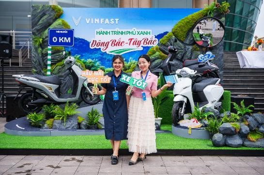 Hanh trinh “Phu Xanh Dong Bac - Tay Bac” cua xe may dien VinFast