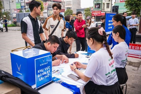 Hanh trinh “Phu Xanh Dong Bac - Tay Bac” cua xe may dien VinFast-Hinh-7