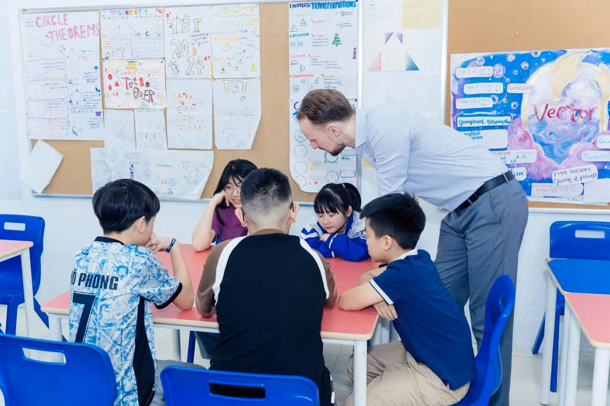 University Fair TH School: Cơ hội kết nối 33 trường Đại học danh giá - Hình 3 University Fair TH School: Co hoi ket noi 33 truong Dai hoc danh gia-Hinh-3