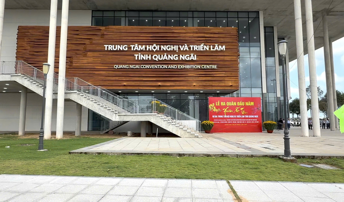 Quảng Ngãi đặt mục tiêu giải ngân cho các công trình dân dụng - Hình 2 Quang Ngai dat muc tieu giai ngan cho cac cong trinh dan dung-Hinh-2