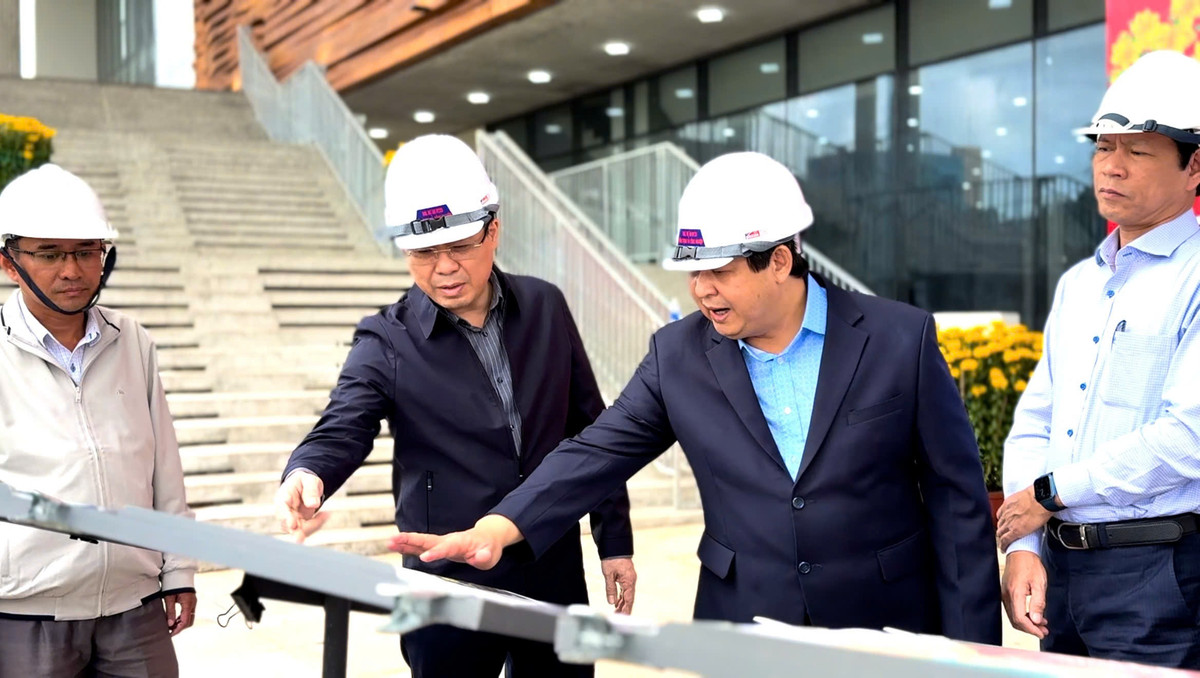 Quảng Ngãi đặt mục tiêu giải ngân cho các công trình dân dụng Quang Ngai dat muc tieu giai ngan cho cac cong trinh dan dung