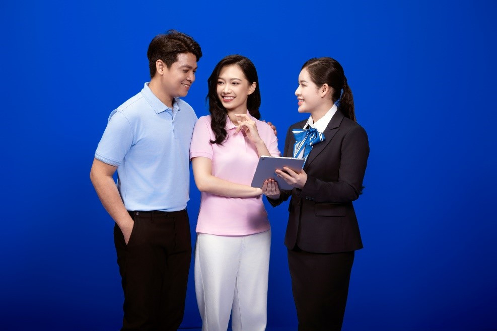 EVNHANOI luôn gắn liền với việc đảm bảo cung ứng điện an toàn - Hình 2 EVNHANOI luon gan lien voi viec dam bao cung ung dien an toan-Hinh-2