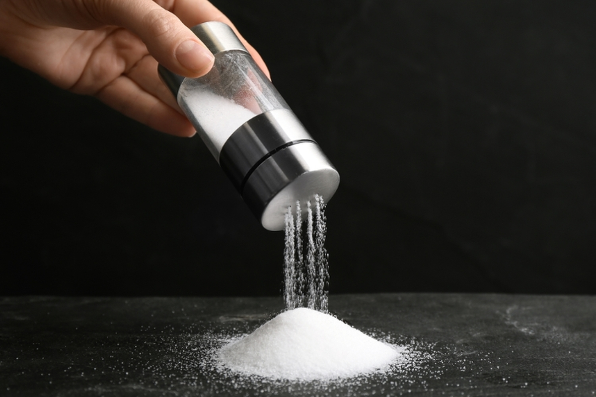 Bac si tiet lo cach ngua benh tim mach tu an giam muoi