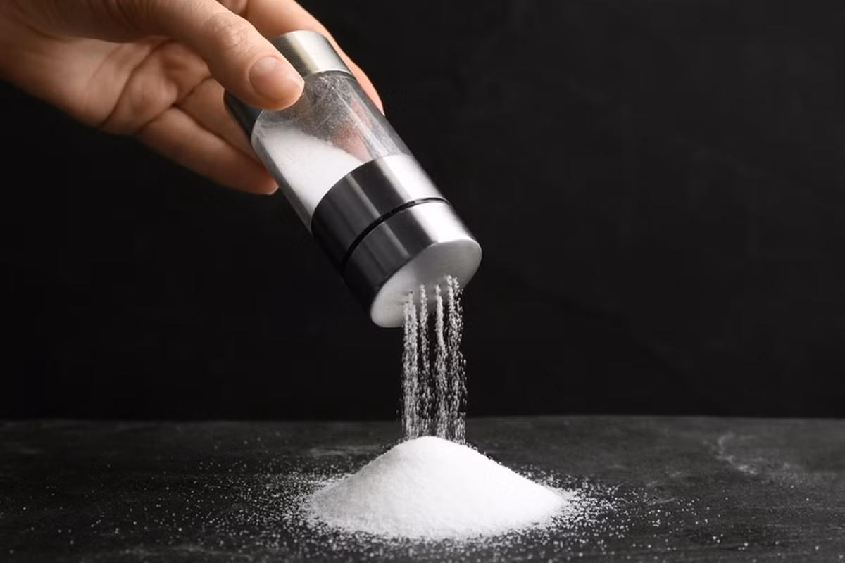 Bac si tiet lo cach ngua benh tim mach tu an giam muoi