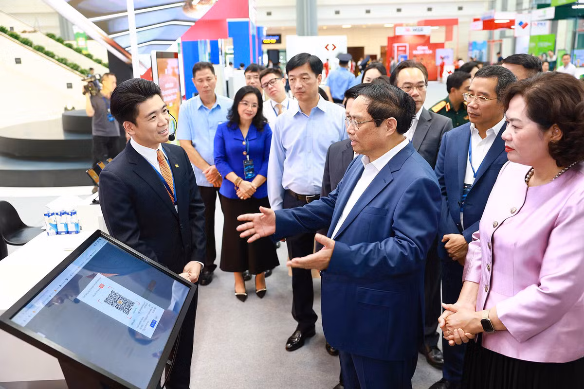 Năm bản lề triển khai Chiến lược Chuyển đổi lãi trước thuế SHB Nam ban le trien khai Chien luoc Chuyen doi lai truoc thue SHB