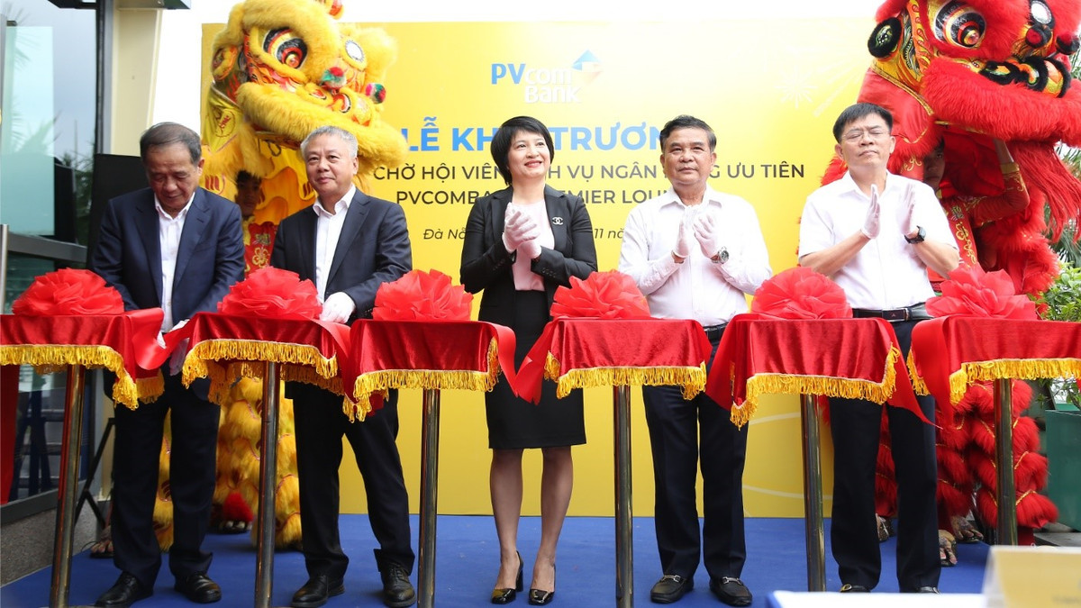 Ra mắt phòng chờ PVcomBank Premier Lounge tại Cảng hàng không Đà Nẵng Ra mat phong cho PVcomBank Premier Lounge tai Cang hang khong Da Nang