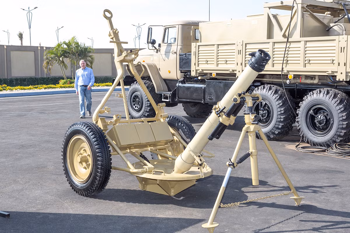 Súng cối hạng nặng 120mm được Ai Cập sản xuất theo mẫu TM-38 của Liên Xô. Nguồn ảnh: Marina Lystseva