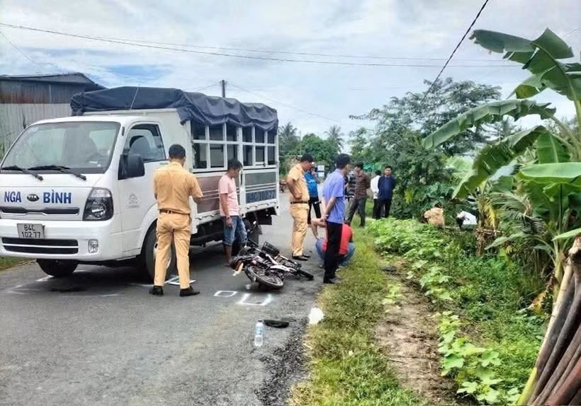 Tai xe xe tai co loi vu nu sinh tu vong o Vinh Long