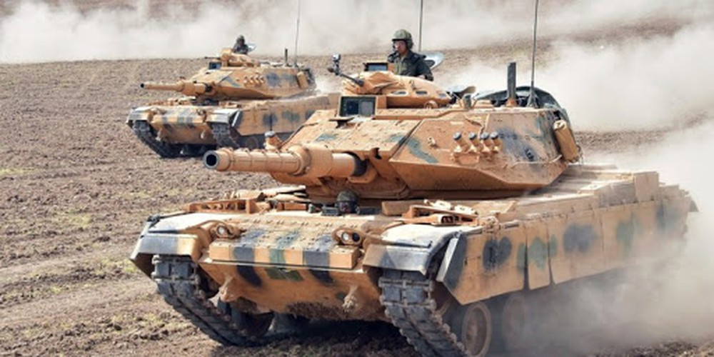 Các chuyên gia quân sự Nga cho rằng "SAA tiếp tục giành được nhiều thắng lợi trên chiến trường, không chỉ về phía Idlib mà còn dọc theo đường cao tốc M5".