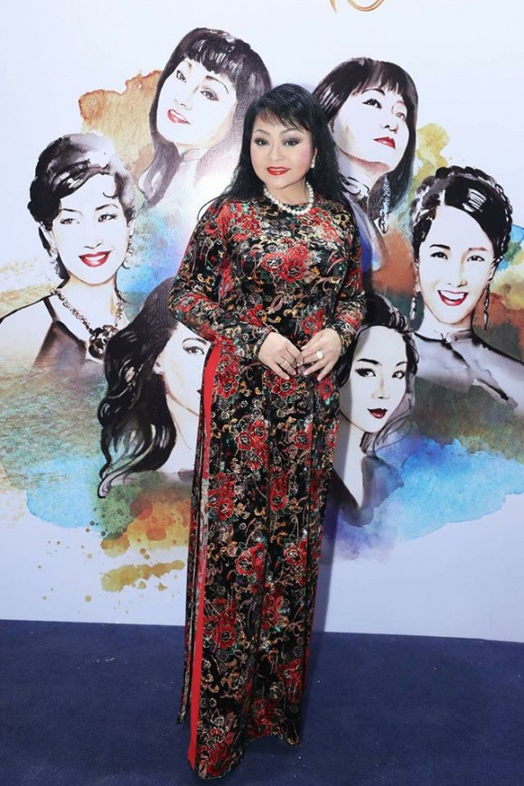 Nhan sắc hiện tại của nghệ sĩ Hương Lan.