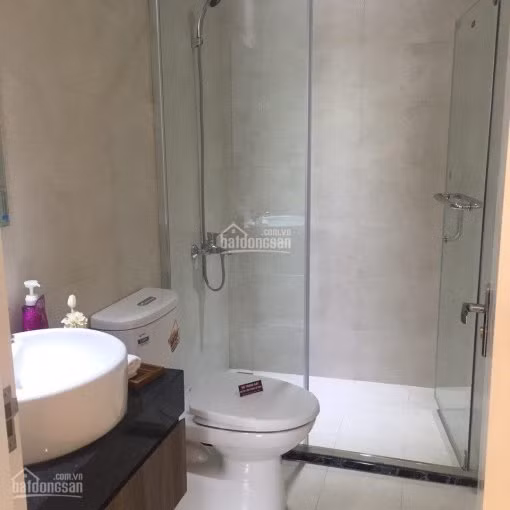 Cụ thể, khu vực dịch vụ thương mại từ tầng 1 đến tầng 7 chưa thi công hoàn thiện các giải pháp an toàn phòng cháy chữa cháy nên chưa đủ điều kiện để tiến hành kiểm tra. Ảnh: batdongsan.com.vn.