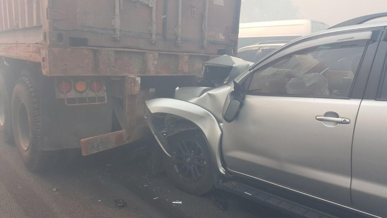 Trung tâm điều hành đường cao tốc TP HCM - Long Thành - Dầu Giây đã điều động nhân viên tuần tra xử lý sự cố có mặt tại hiện trường...