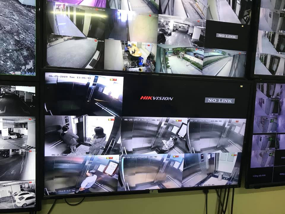 Dai tien giua thang may chung cu Capital Garden-Hinh-2