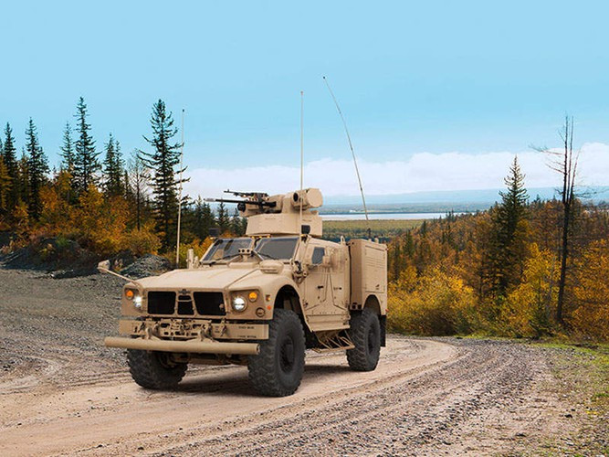 Ước tính đang có hàng trăm chiếc M-ATV đang hoạt động tại chiến trường Syria. Ngoài lực lượng Mỹ sử dụng, một số lượng nhỏ xe này còn được viện trợ cho lực lượng SDF, đồng minh của Mỹ tại đây.