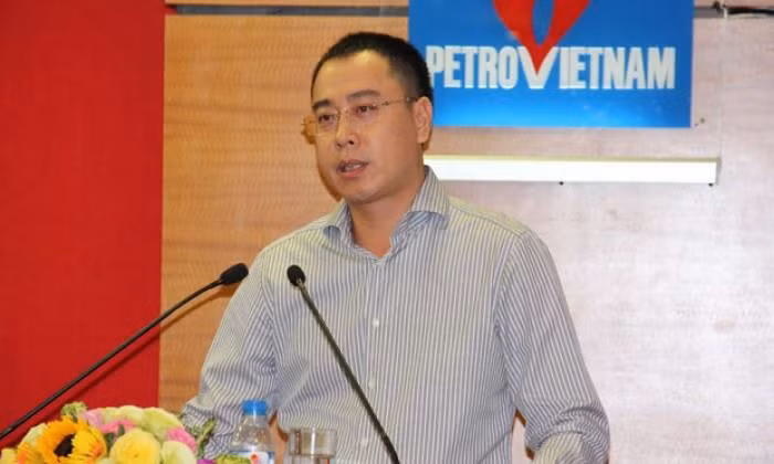 Khoi to, bat tam giam Pho TGD Cong ty Loc hoa dau Binh Son