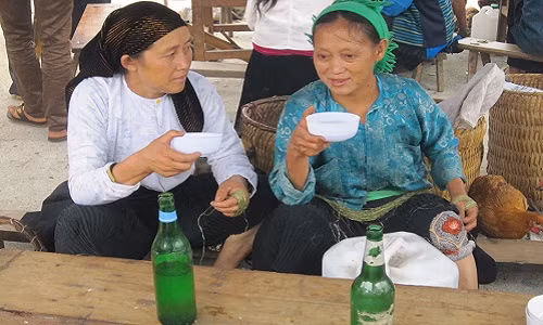 Ngac nhien nhung vung co nu “tien tuu” noi tieng Viet Nam