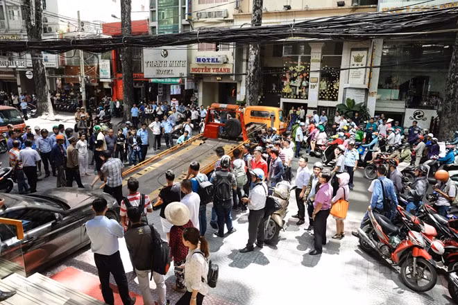 Quan 1 “ha nhiet” trong chien dich dep via he Sai Gon-Hinh-2