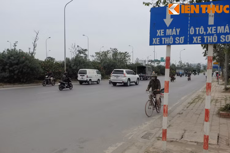 Anh: Nguoi dan danh cuoc mang song di tren dai lo nghin ty-Hinh-2