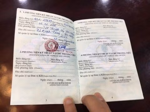 Bi thu Da Nang bac thong tin di oto bien gia 299.99-Hinh-3