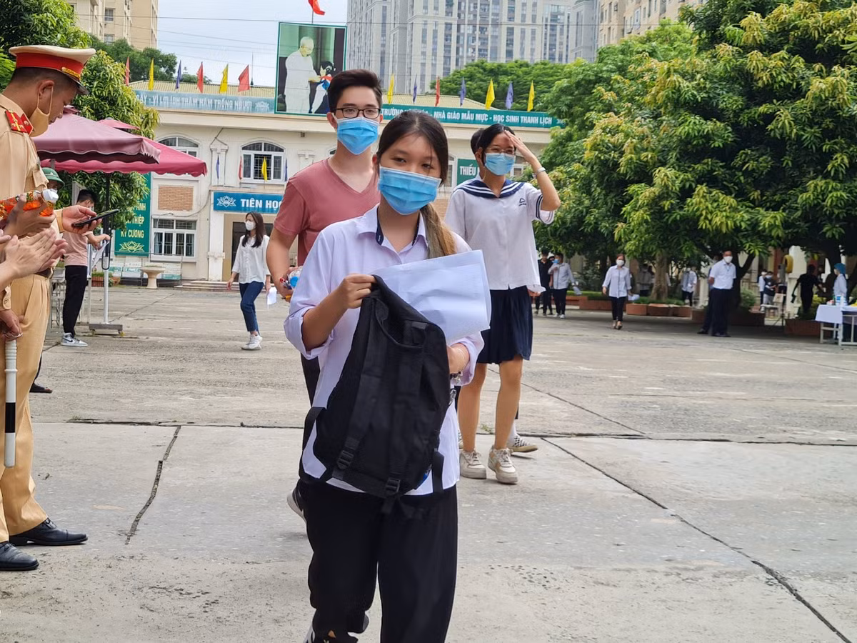 "Nếu giám thị nghiêm túc, làm hết trách nhiệm sẽ hạn chế thấp nhất sai sót có thể xảy ra", ông Dũng cho hay.